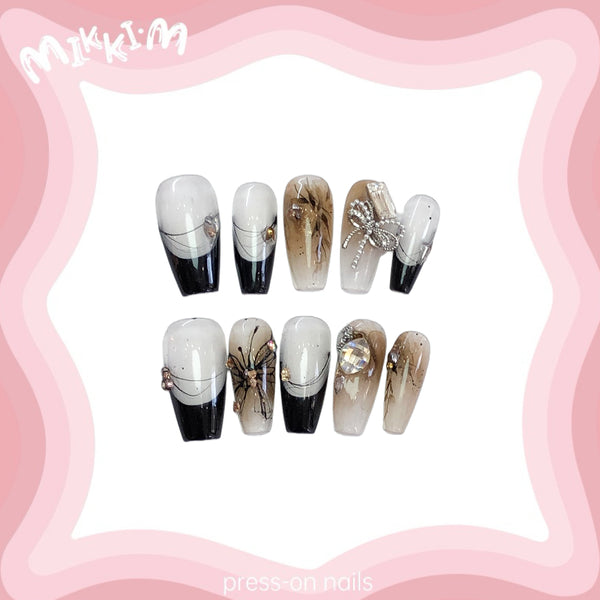 Press on nails