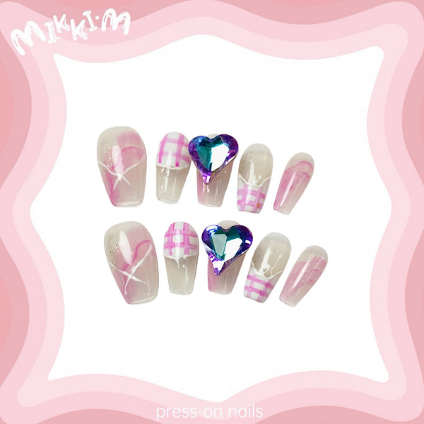Press on nails