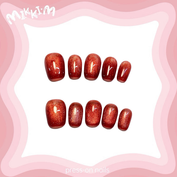 Press on nails