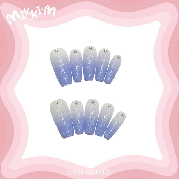 Press on nails