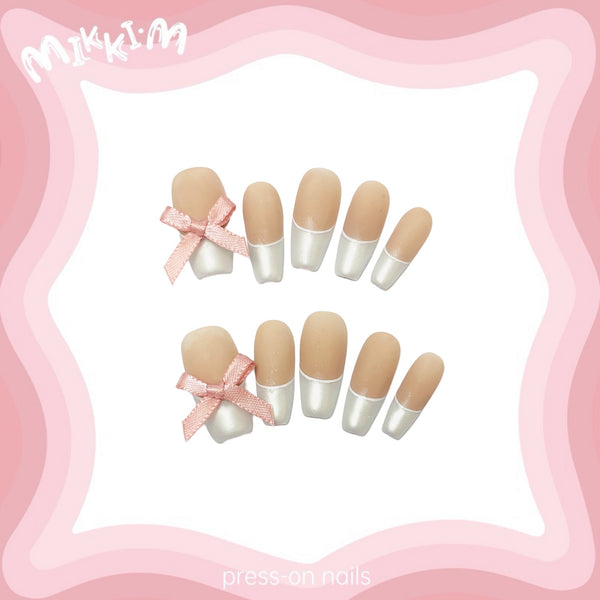 Press on nails