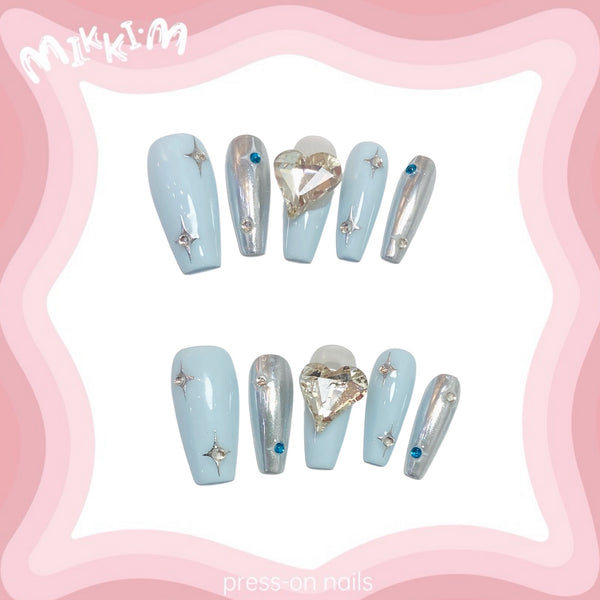 Press on nails
