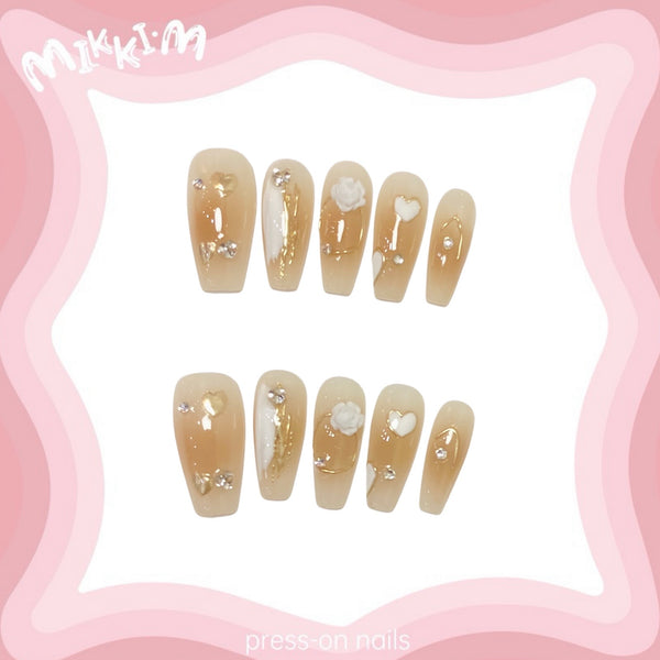 Press on nails