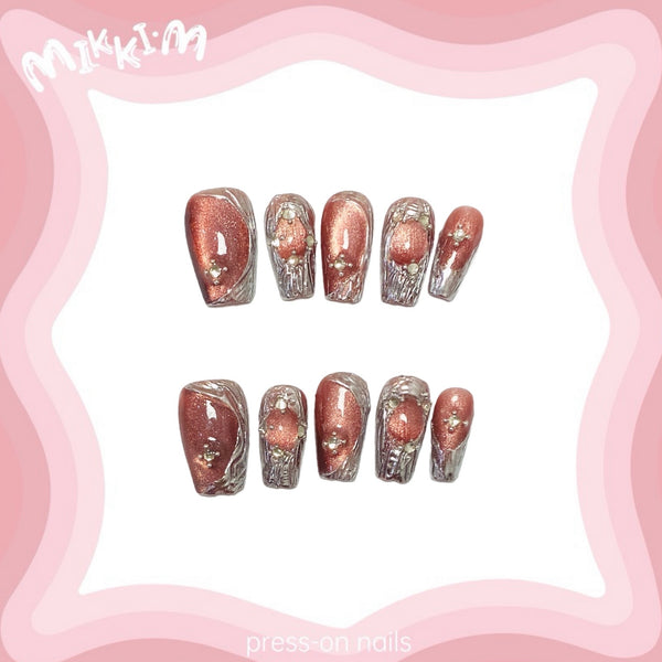 Press on nails