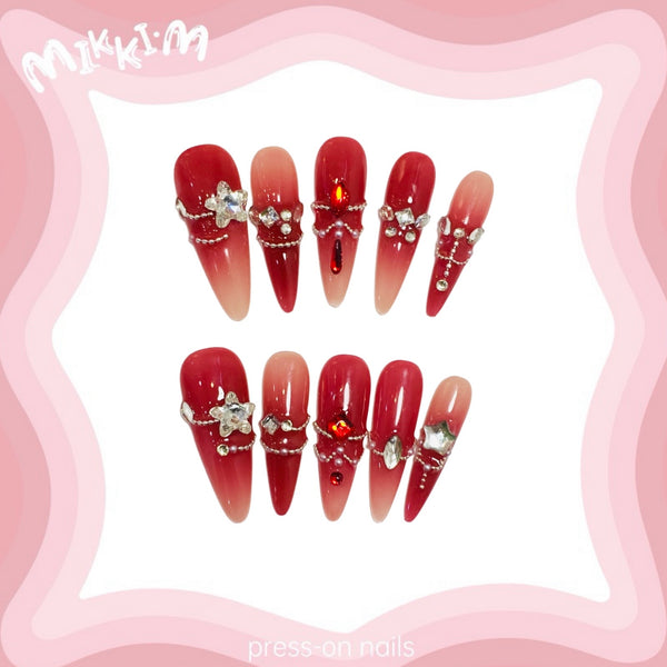 Press on nails