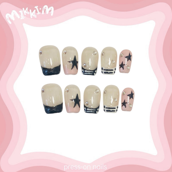 Press on nails