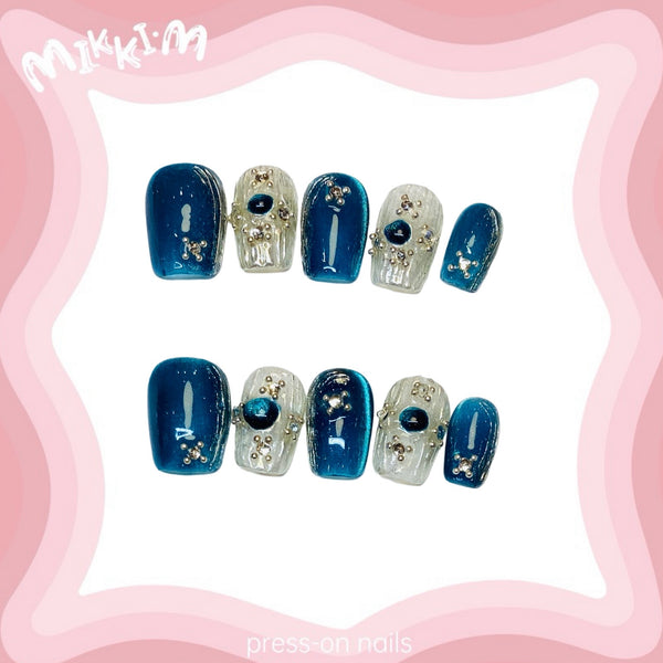 Press on nails