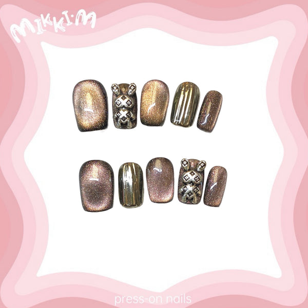 Press on nails