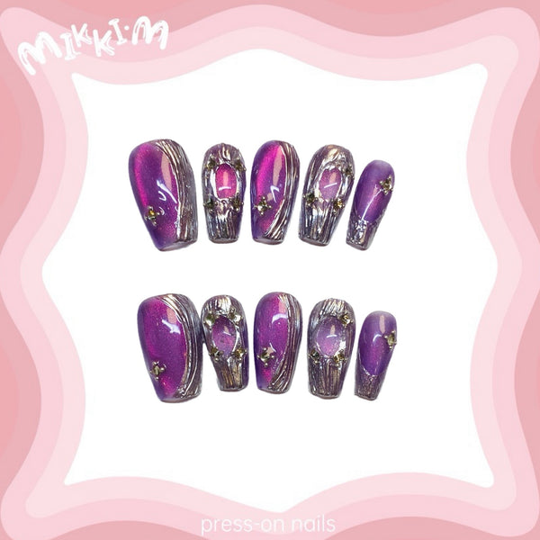 Press on nails