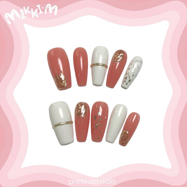 Press on nails