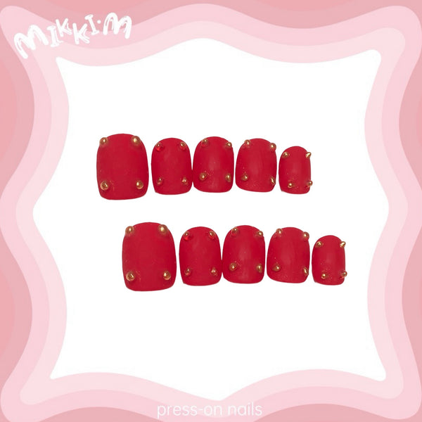 Press on nails