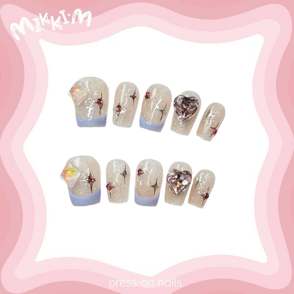 Press on nails