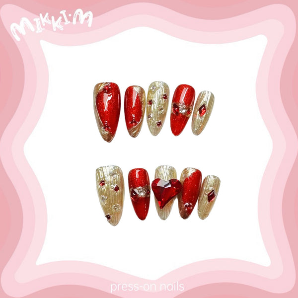 Press on nails