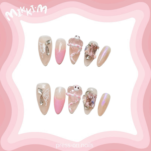 Press on nails