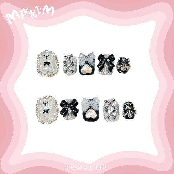 Press on nails