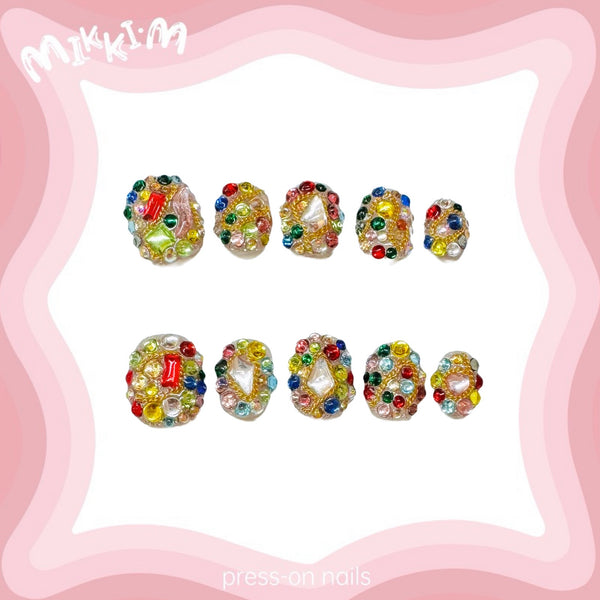 Press on nails