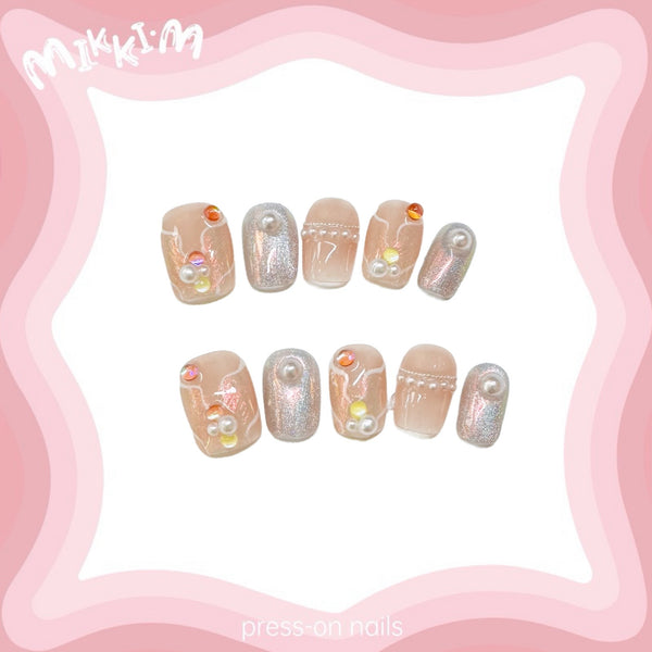 Press on nails