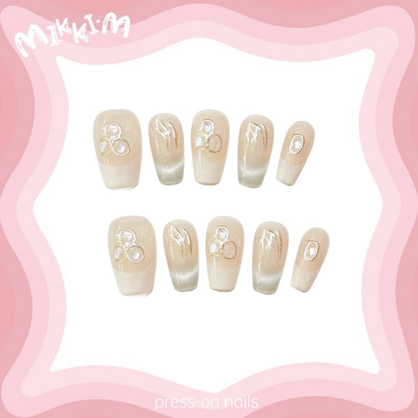 Press on nails