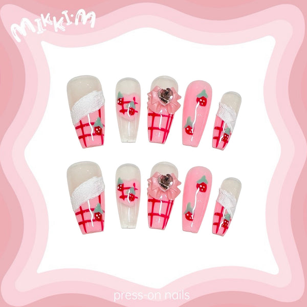 Press on nails