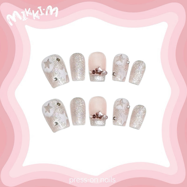 Press on nails