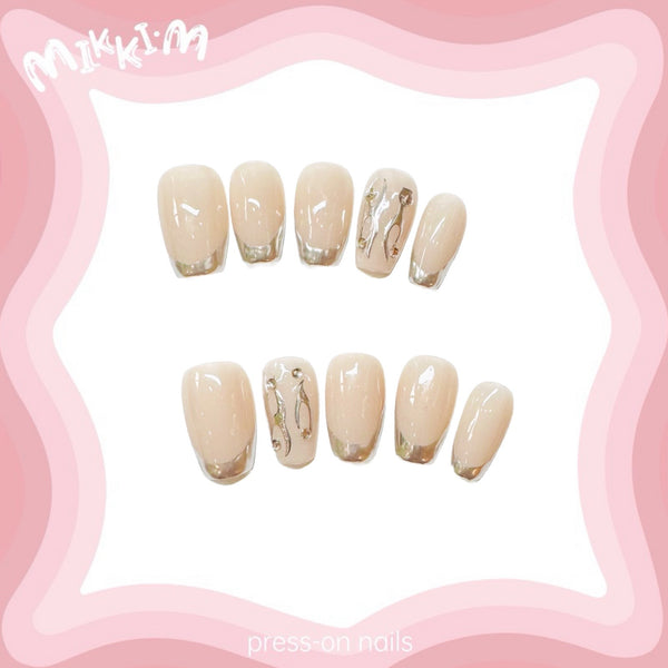 Press on nails