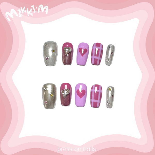 Press on nails