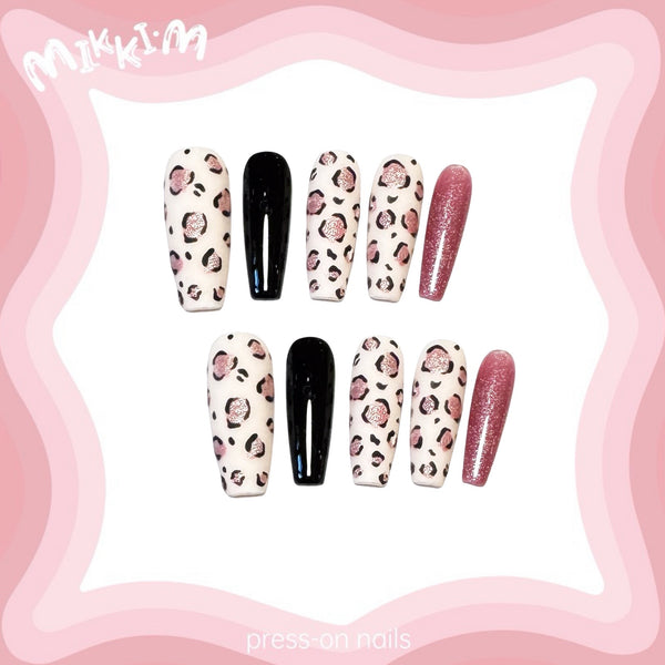 Press on nails