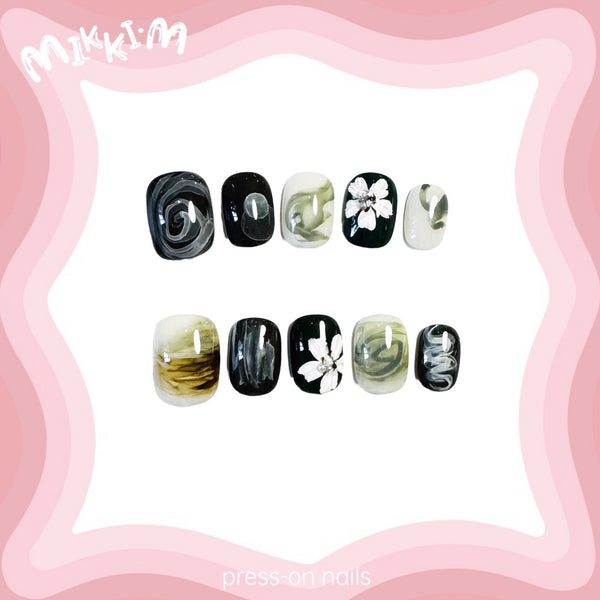 Press on nails
