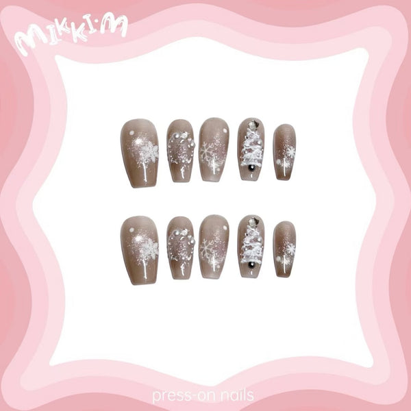 Press on nails