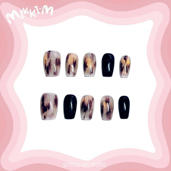 Press on nails