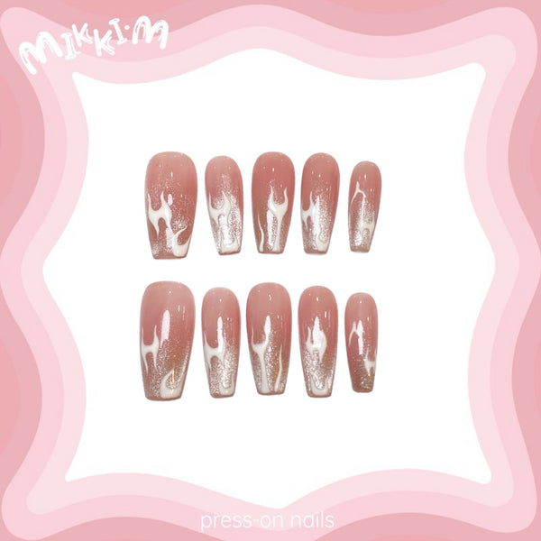 Press on nails