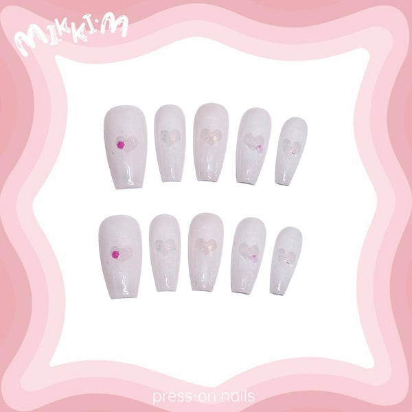 Press on nails