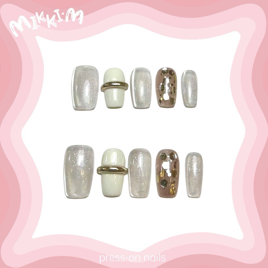 Press on nails