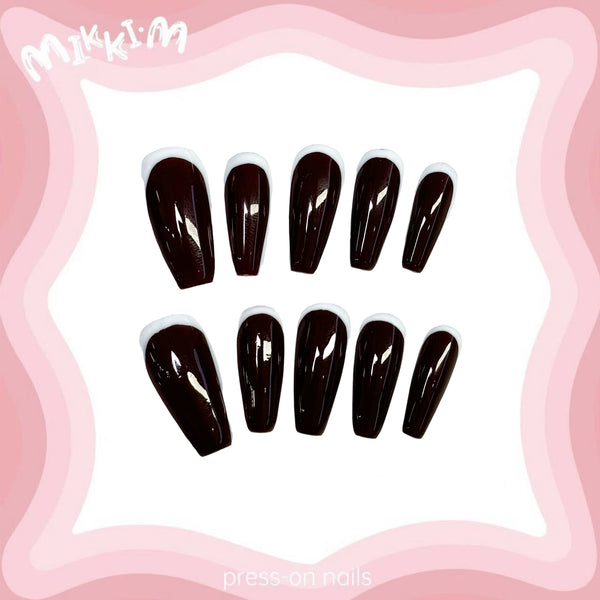 Press on nails