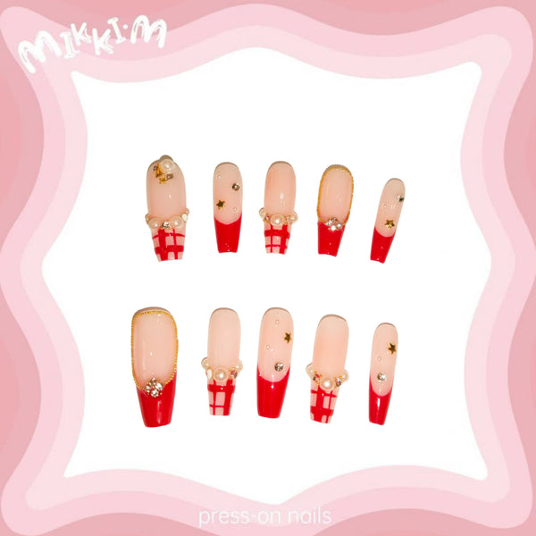 Press on nails