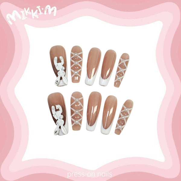 Press on nails