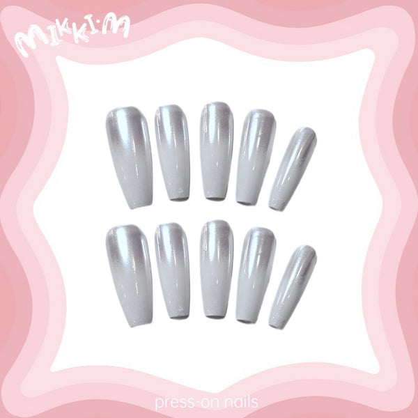 Press on nails