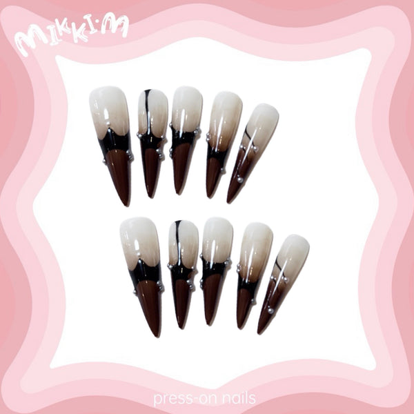 Press on nails