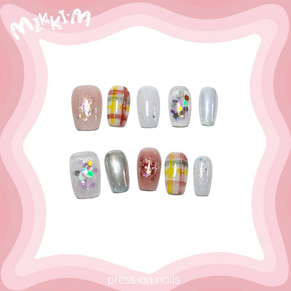 Press on nails